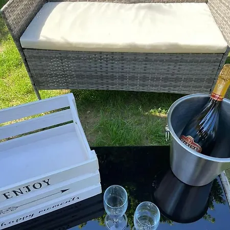 D'amour Et Detente Jacuzzi, Sauna Et Massage *