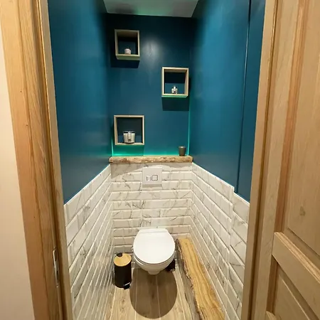 D'amour Et Detente Jacuzzi, Sauna Et Massage シャルトレット